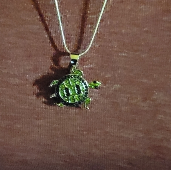 SEA Creatures Necklaces - Picture 3 of 6